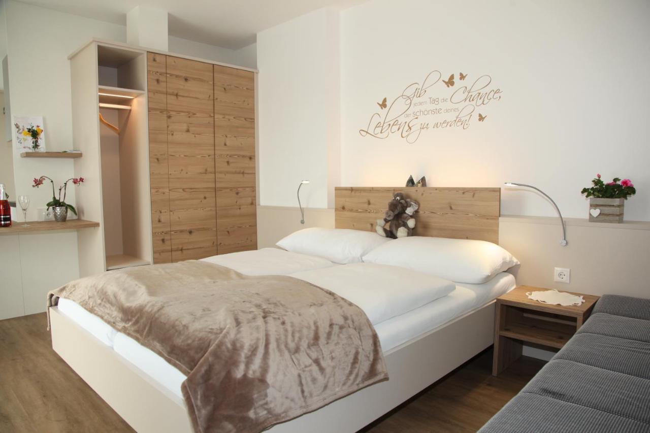 Hotel & Fruehstueckspension Raabtal Feldbach  Extérieur photo