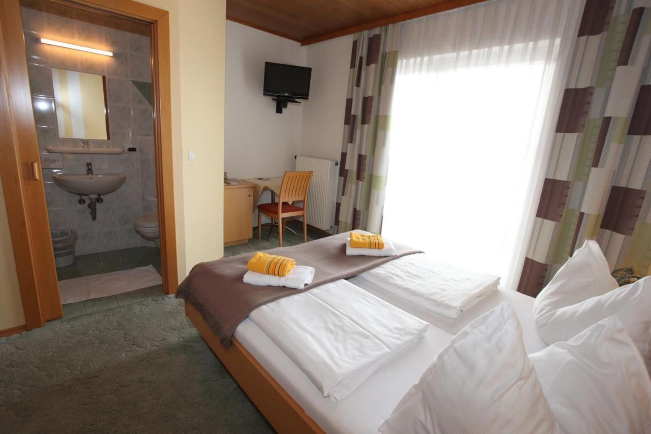 Hotel & Fruehstueckspension Raabtal Feldbach  Extérieur photo