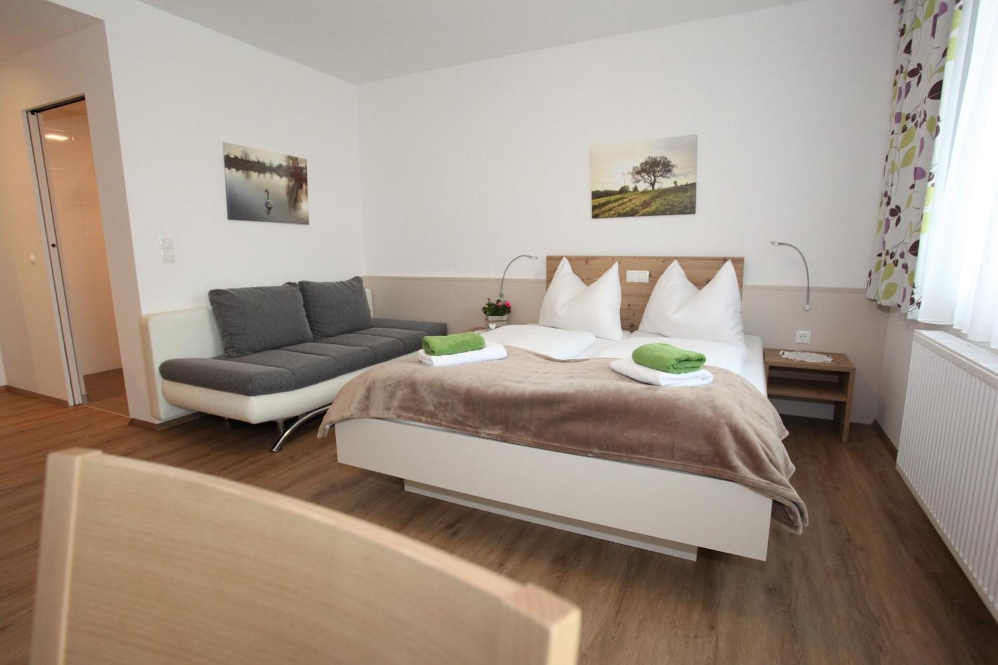 Hotel & Fruehstueckspension Raabtal Feldbach  Extérieur photo